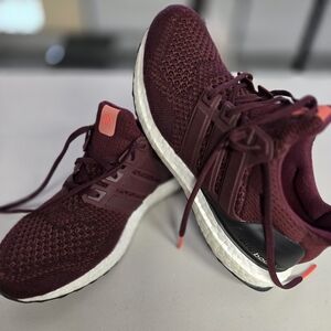ADIDAS Ultraboost Limited AF5836 Women's Sz 8/Mens 7 Maroon Like NEW